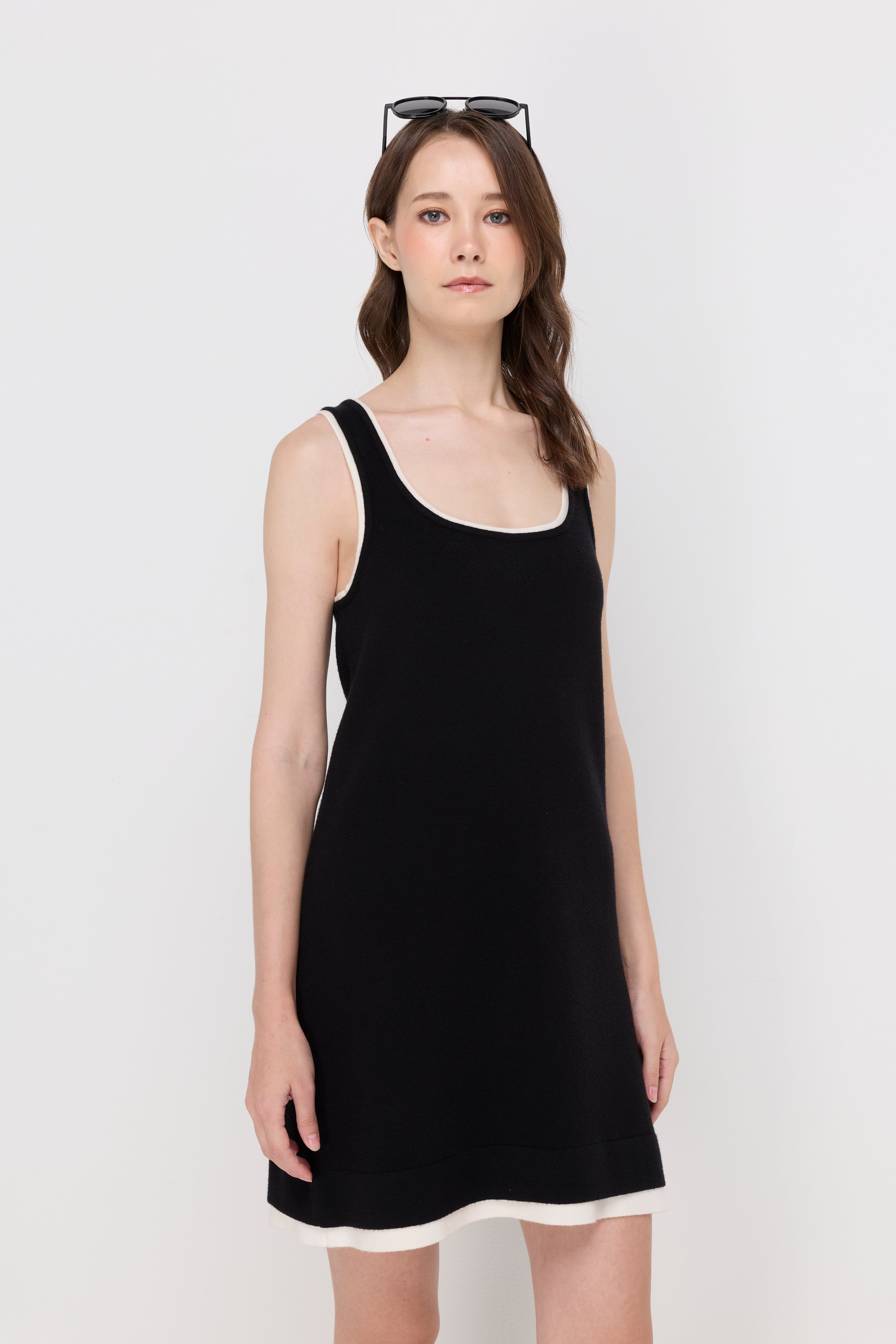 Contrast Trim Knit Dress Navy