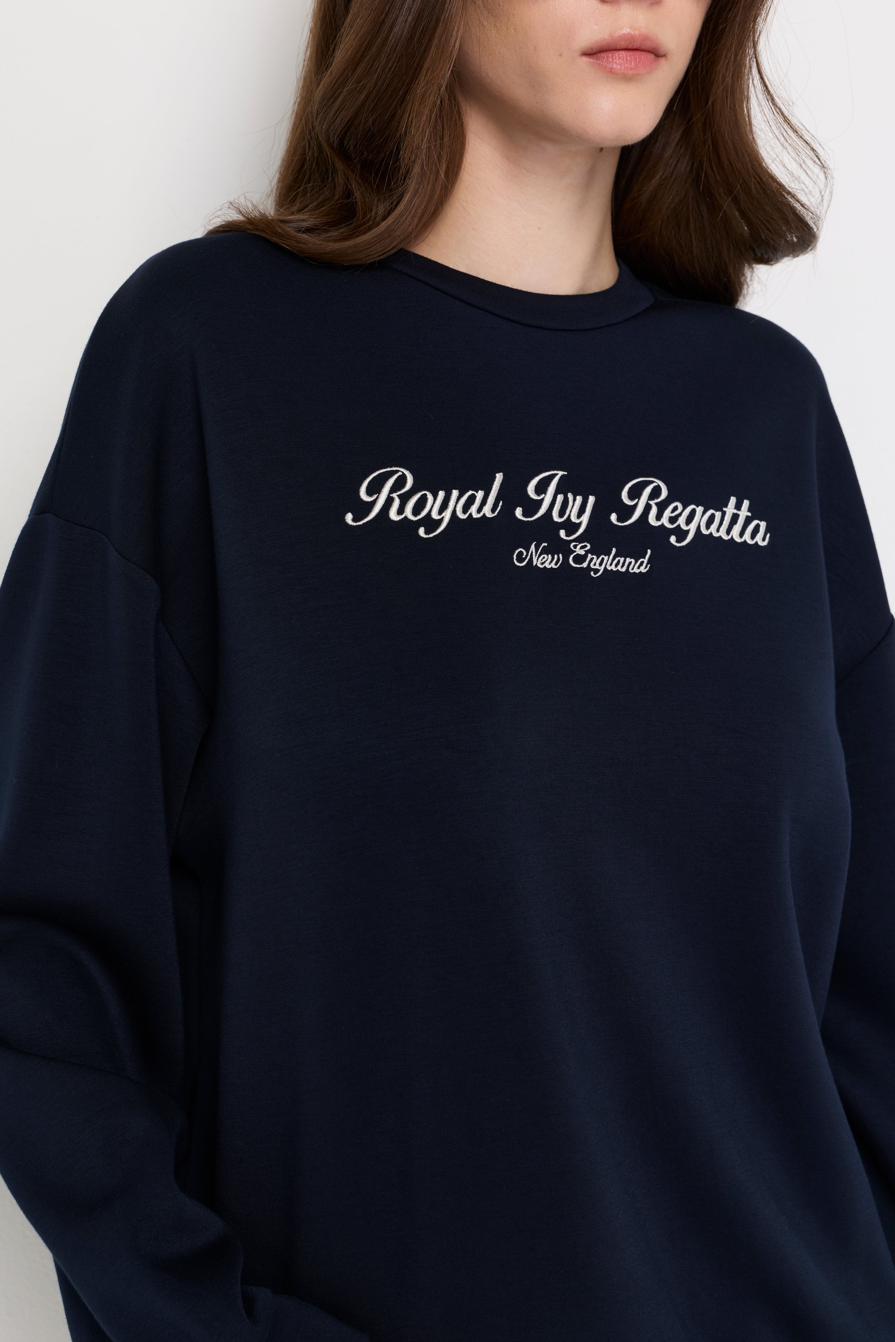Signature Crew Neck Pullover Navy