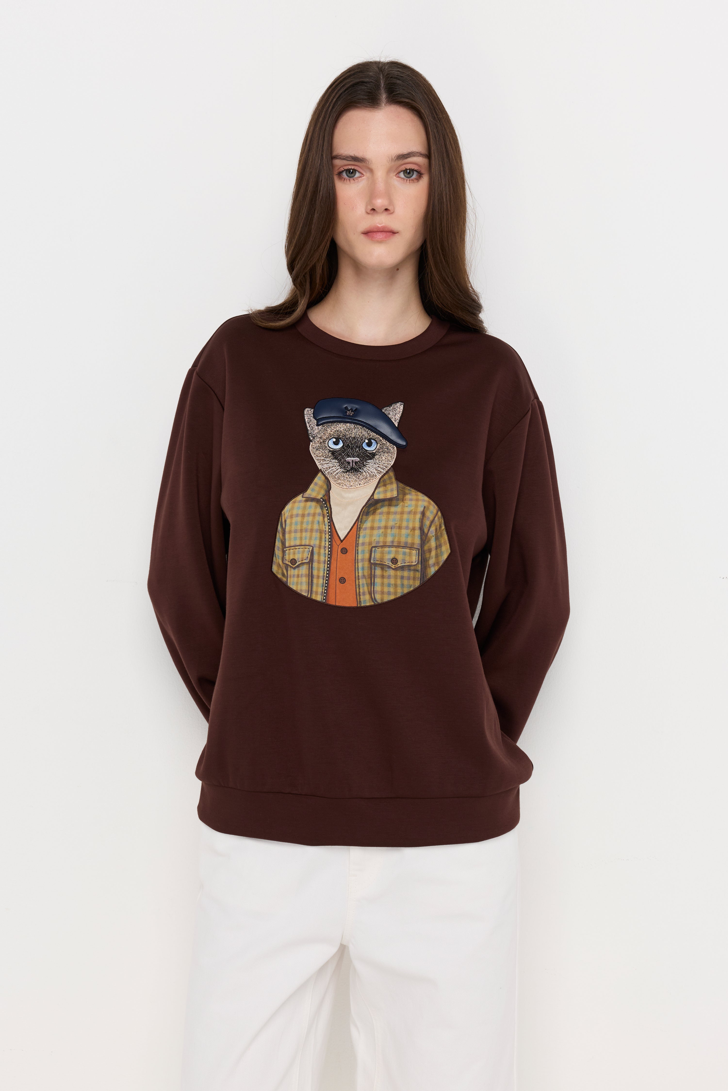 Vintage Cat Graphic Sweatshirt Dark Brown