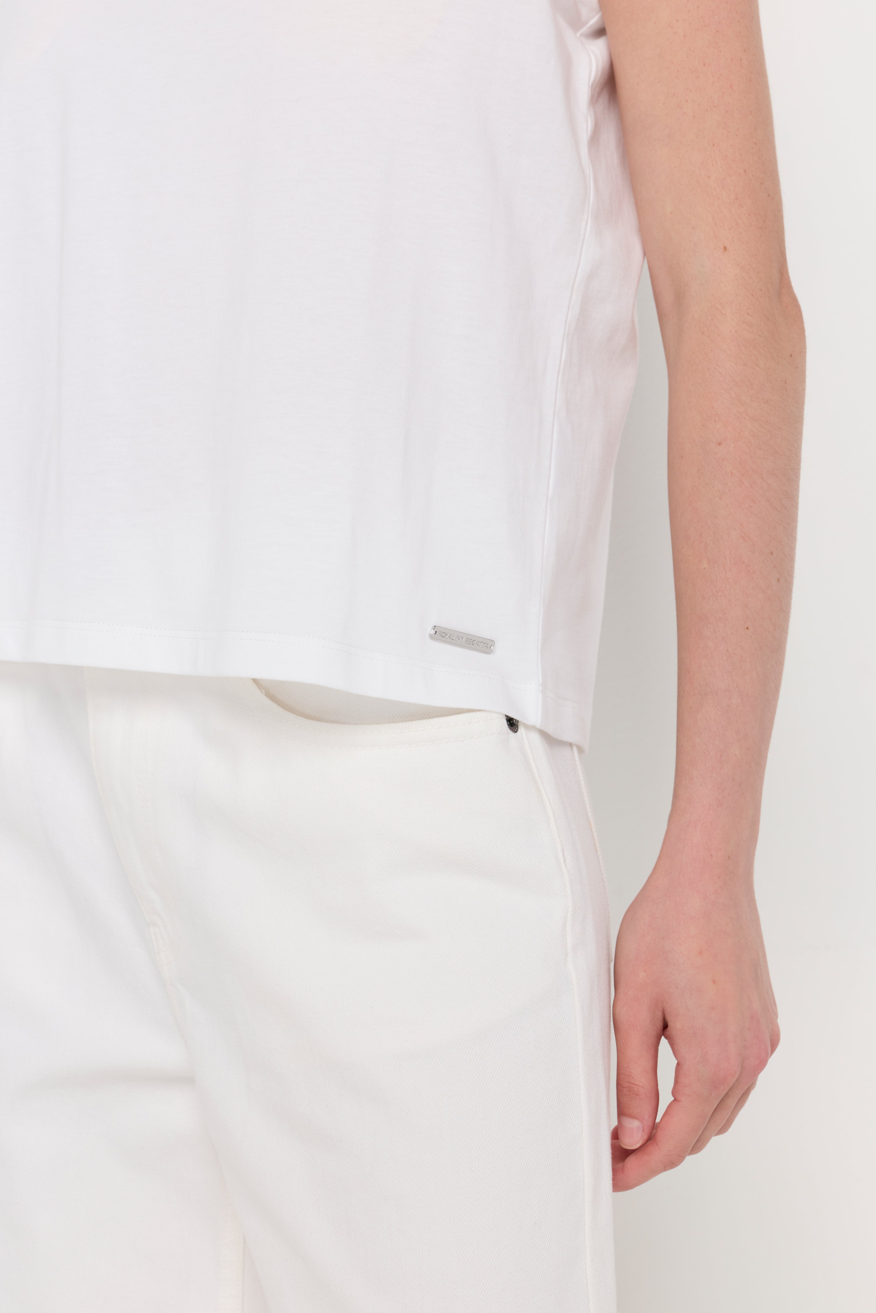 Essential Sleeveless Knit Top Off-White