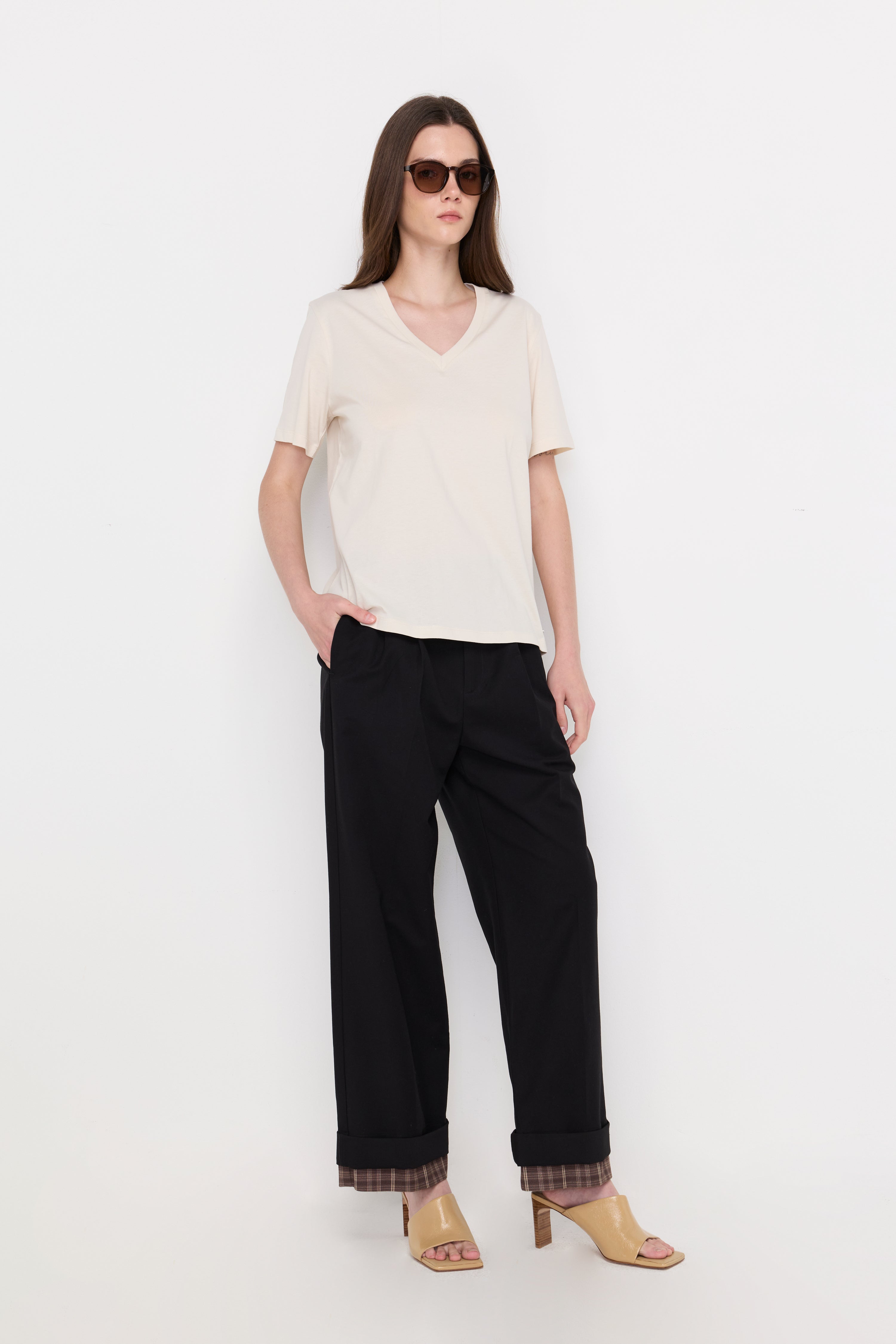 Essential V-Neck Knit Top Beige