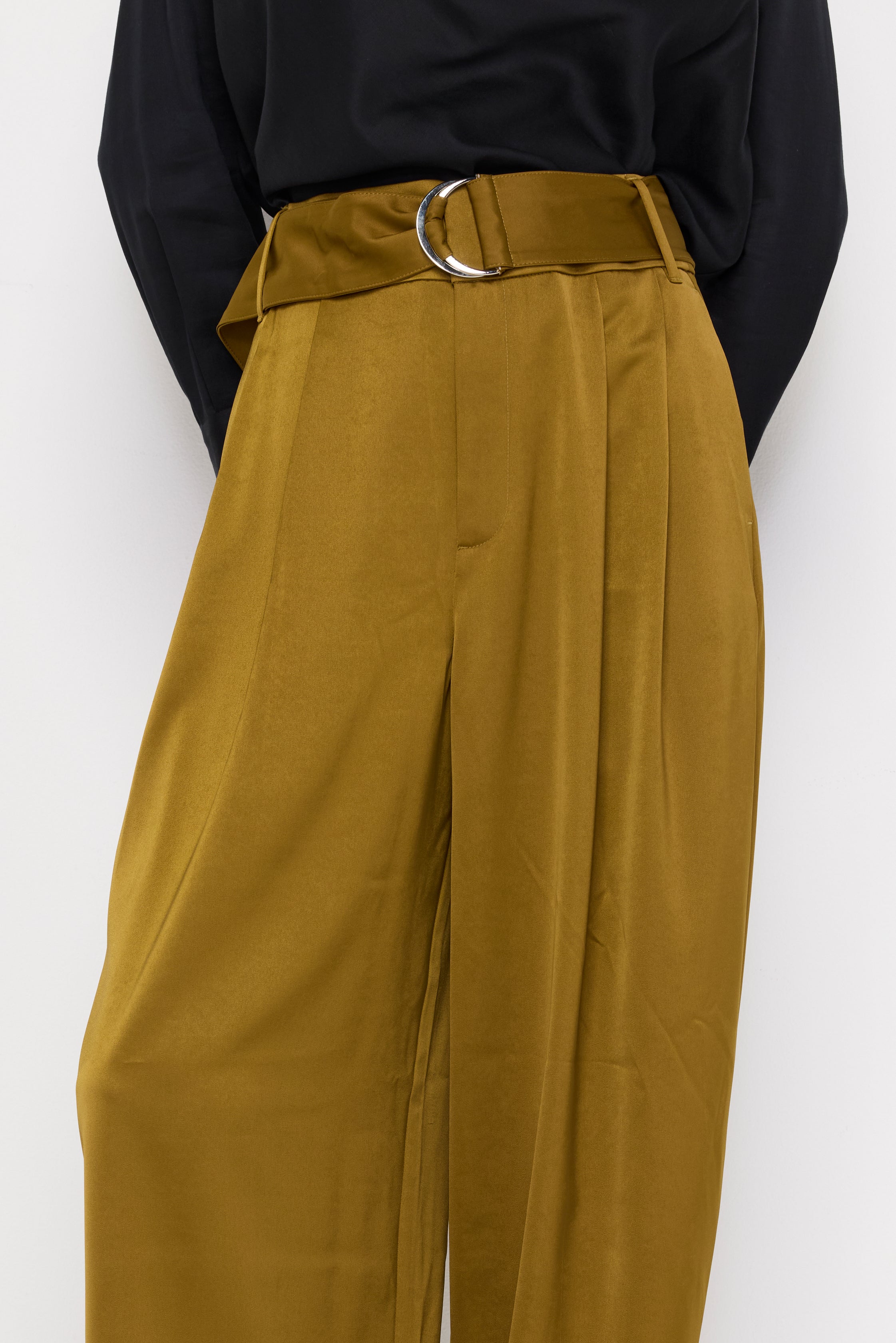 Double-Ring Belted Wide-Leg Trousers Green