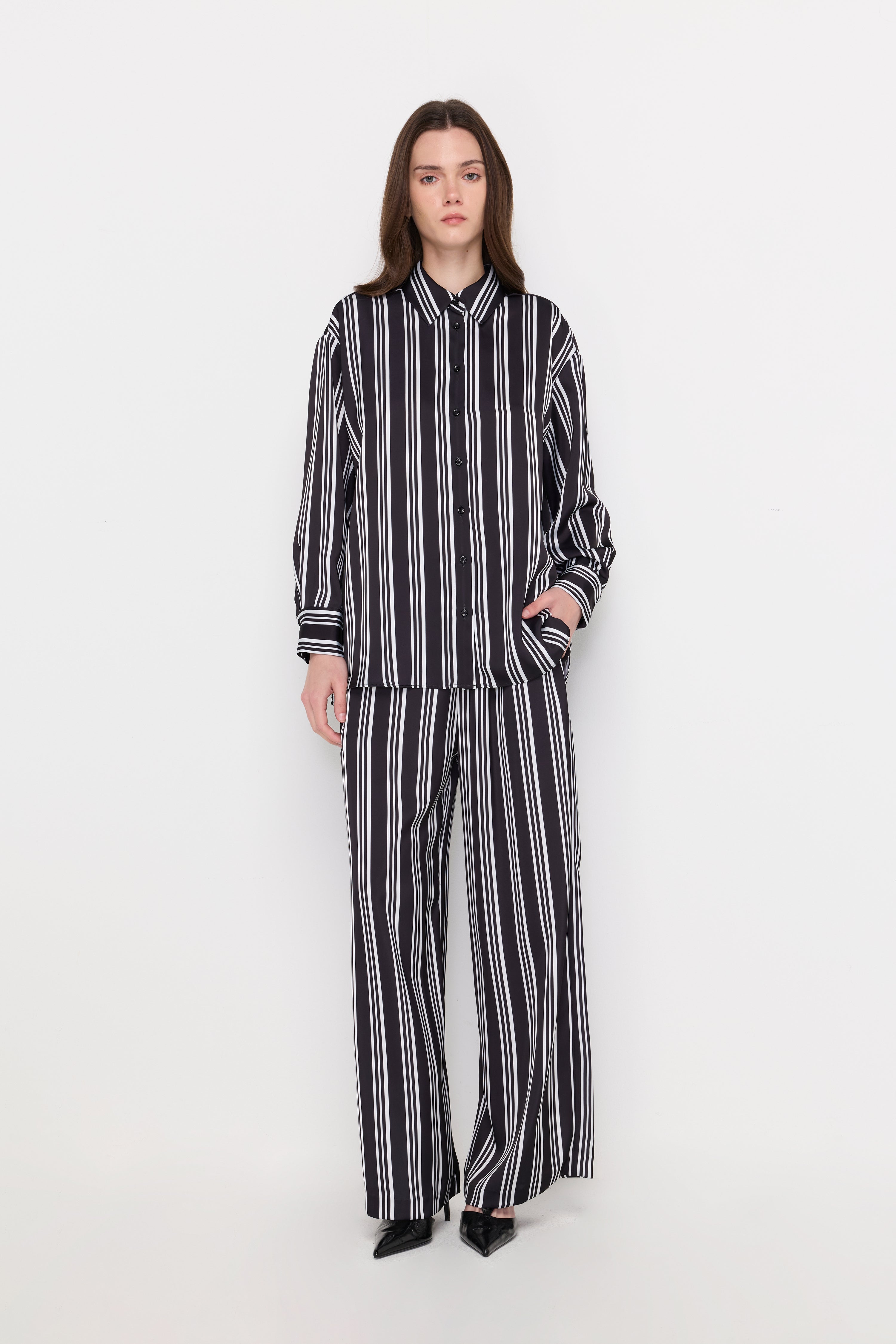 Bold Vertical Stripe Shirt Striped Black