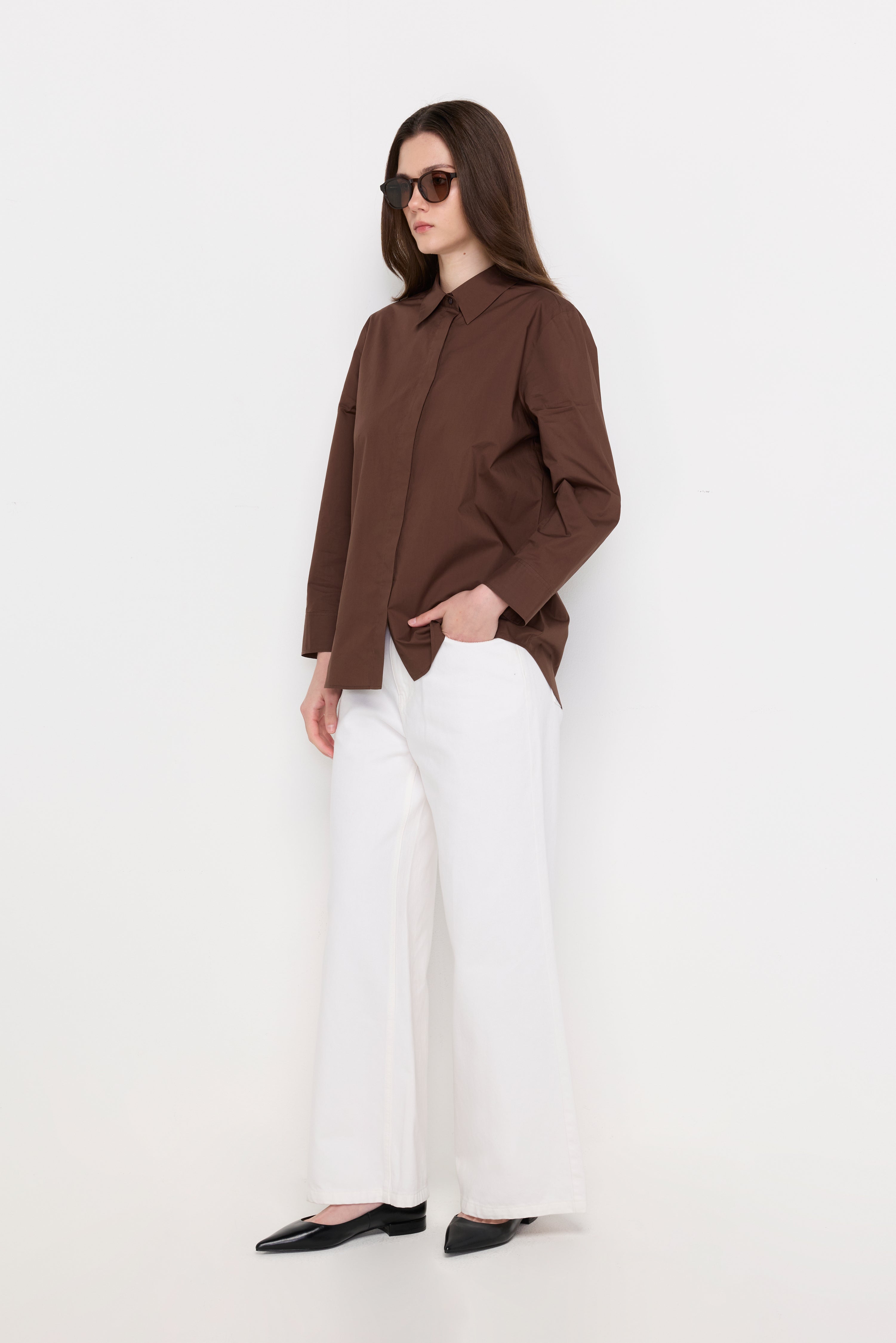 Minimalist Pointed-Collar Blouse Dark Brown