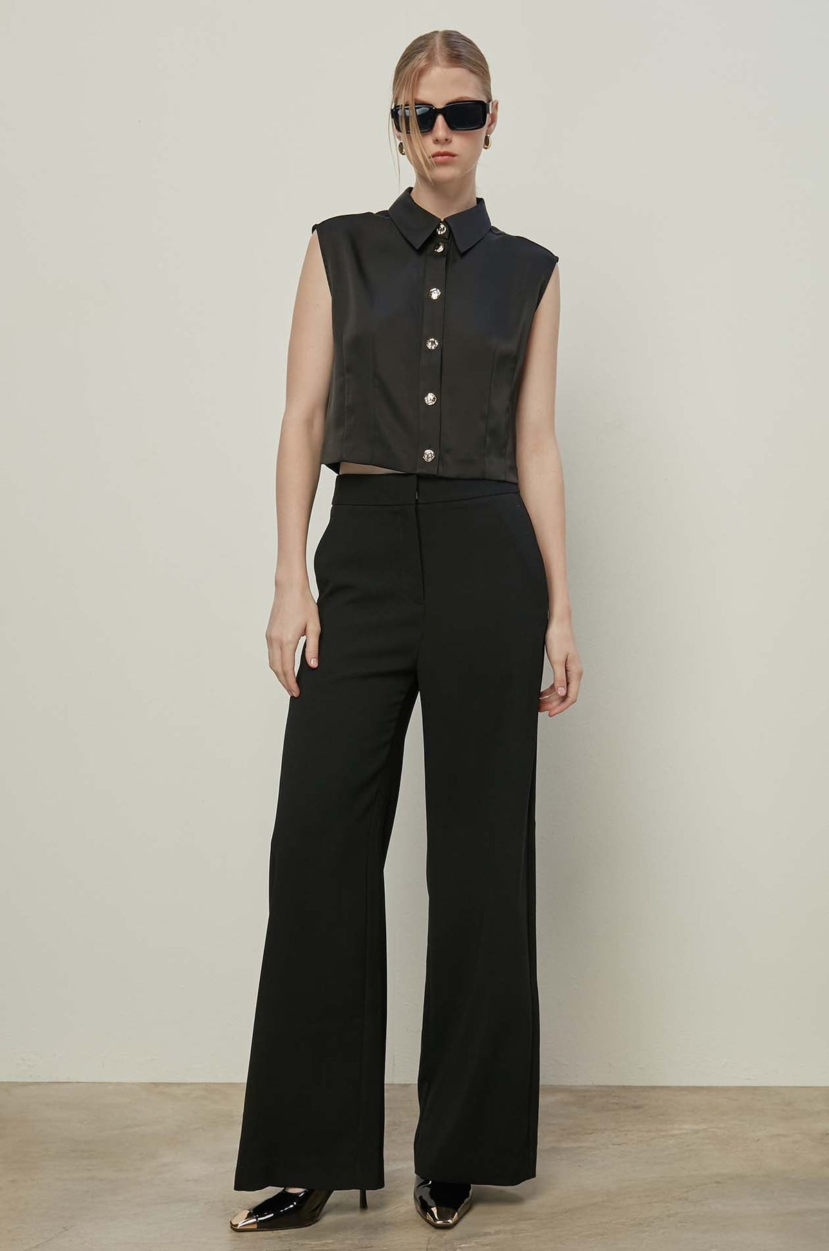 Classic Straight Leg Pants Black
