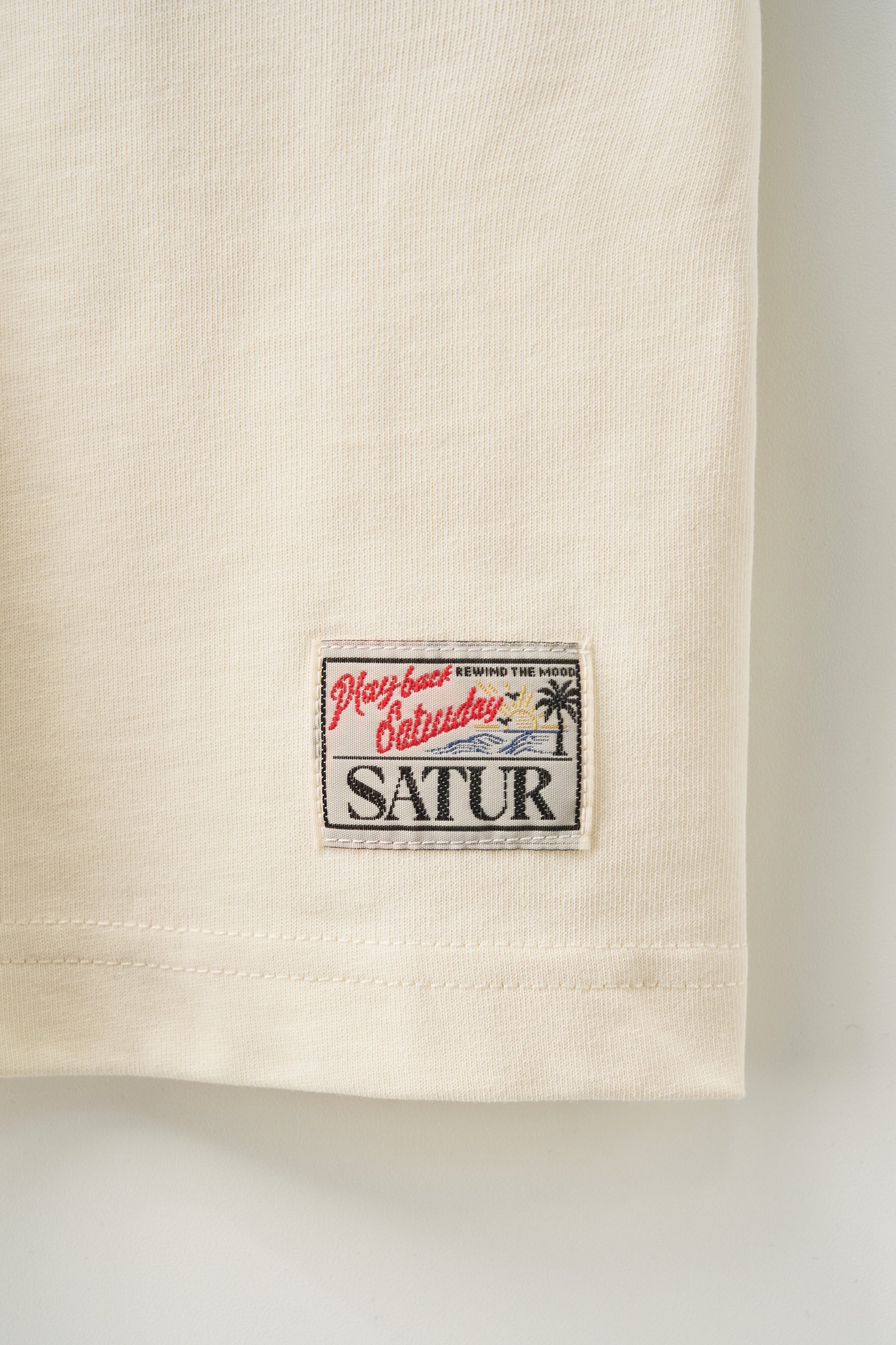 (M) Mirrorball Oversized Tee Cream