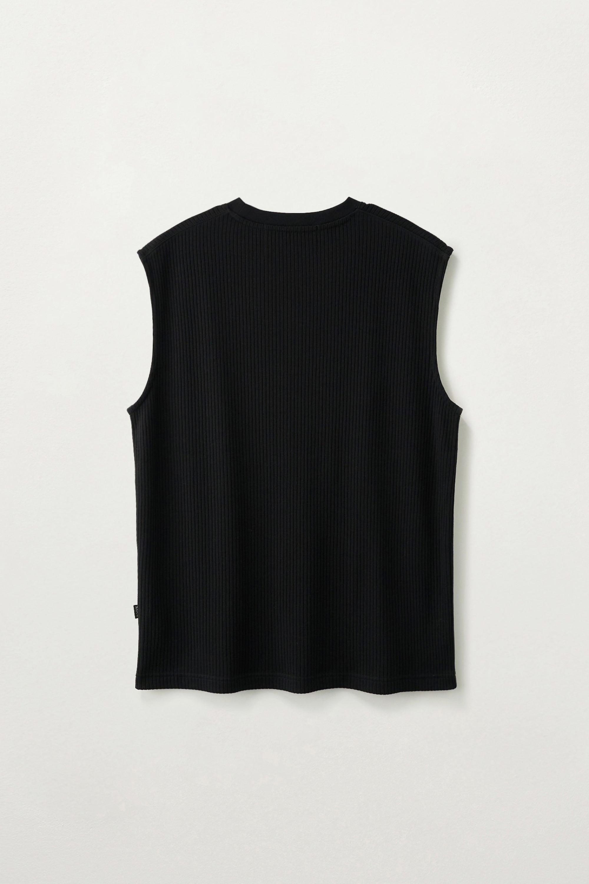 (M) Crew Neck Sleeveless Black