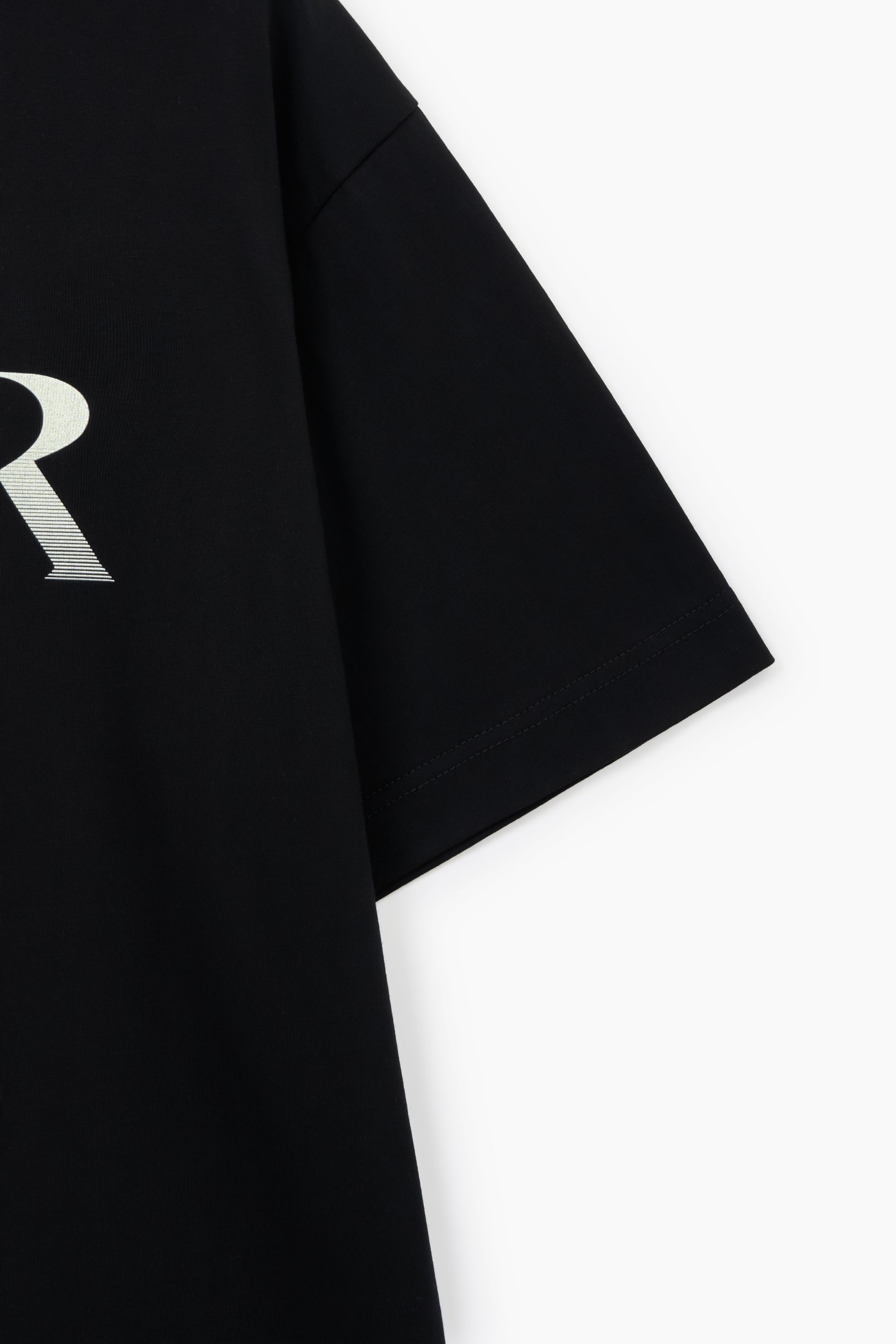 (U) Gradient Embroidery Tee Black