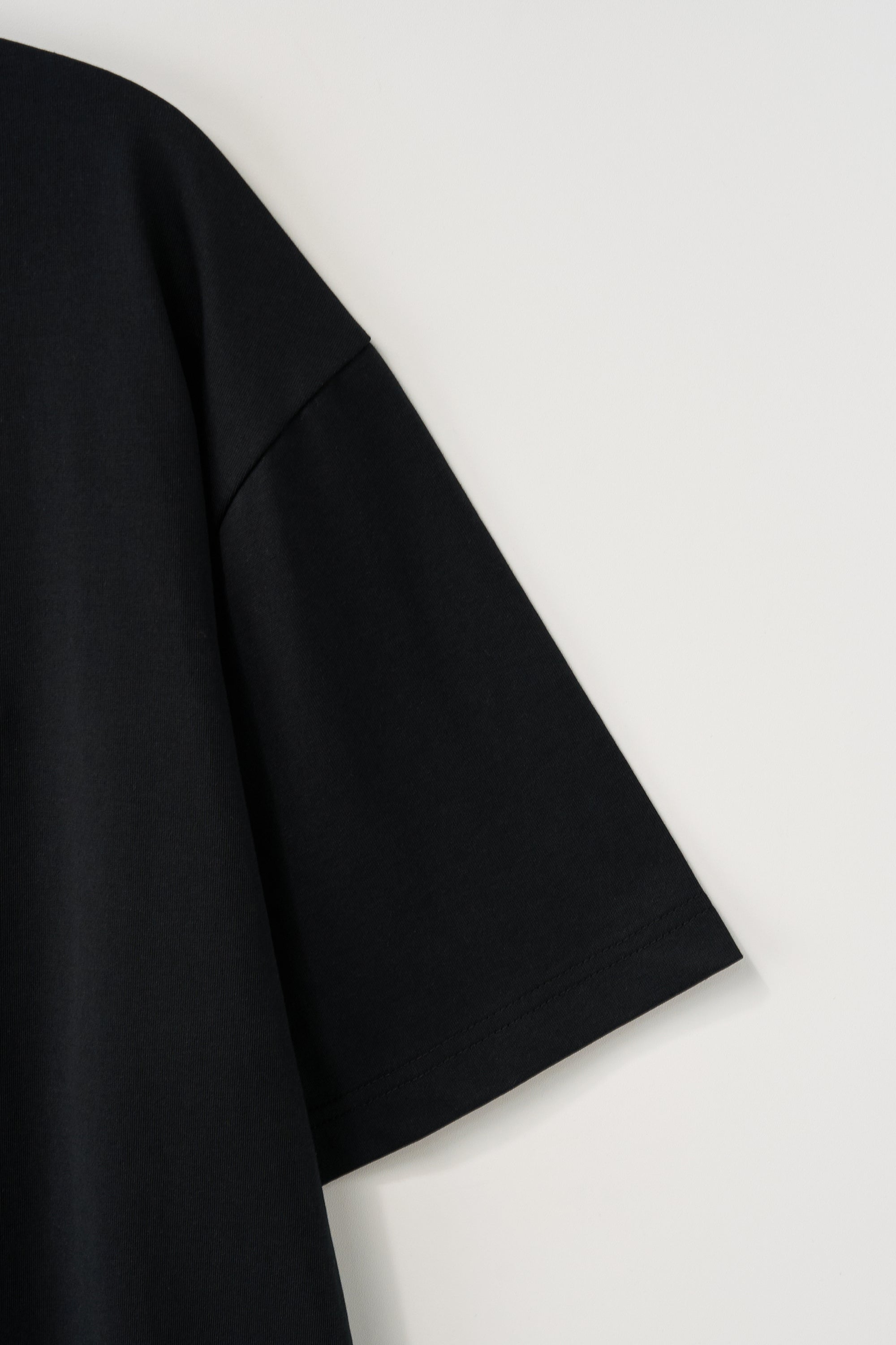 (U) Loren Classic Logo Tshirt Black