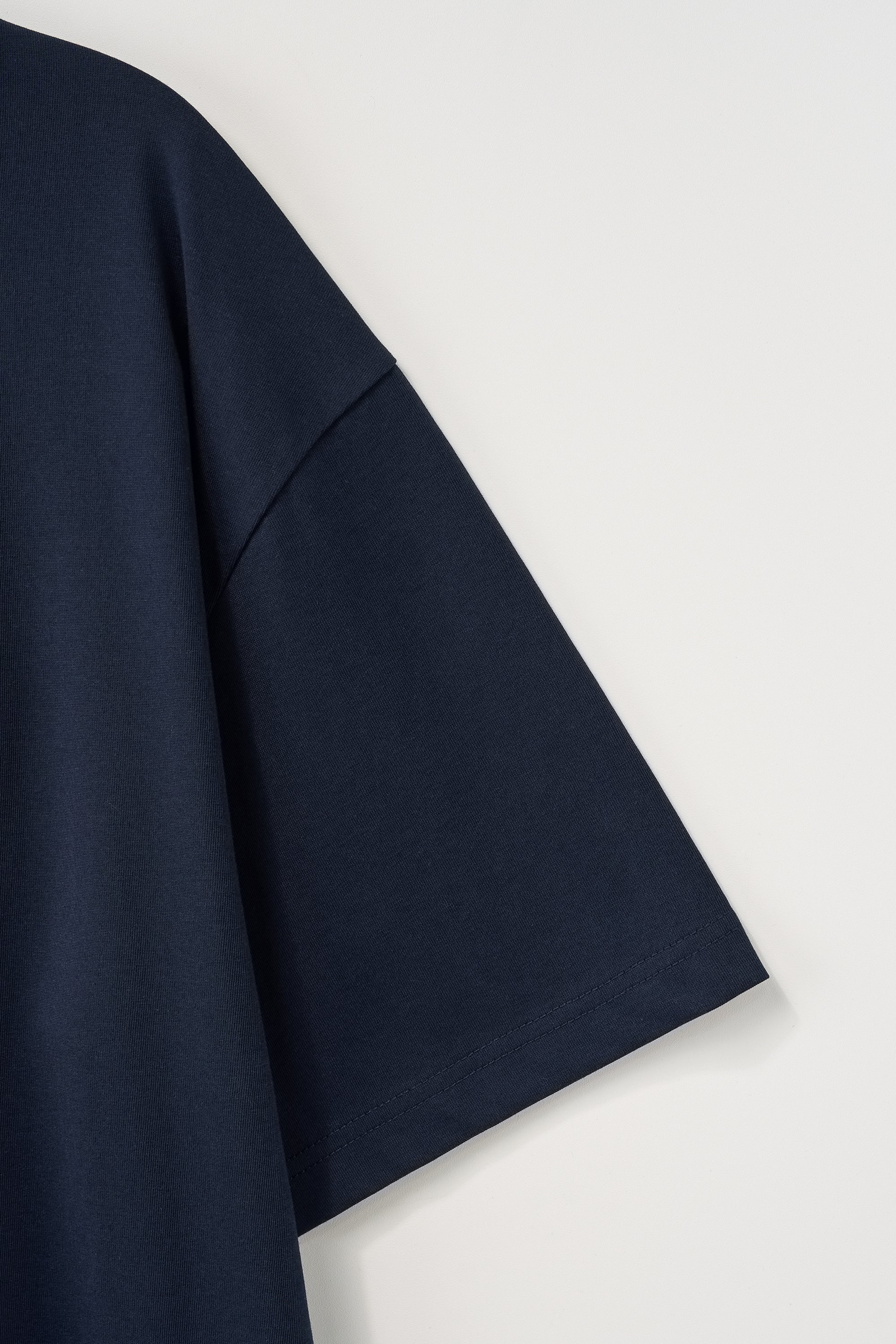 (U) Loren Classic Logo Tshirt Navy
