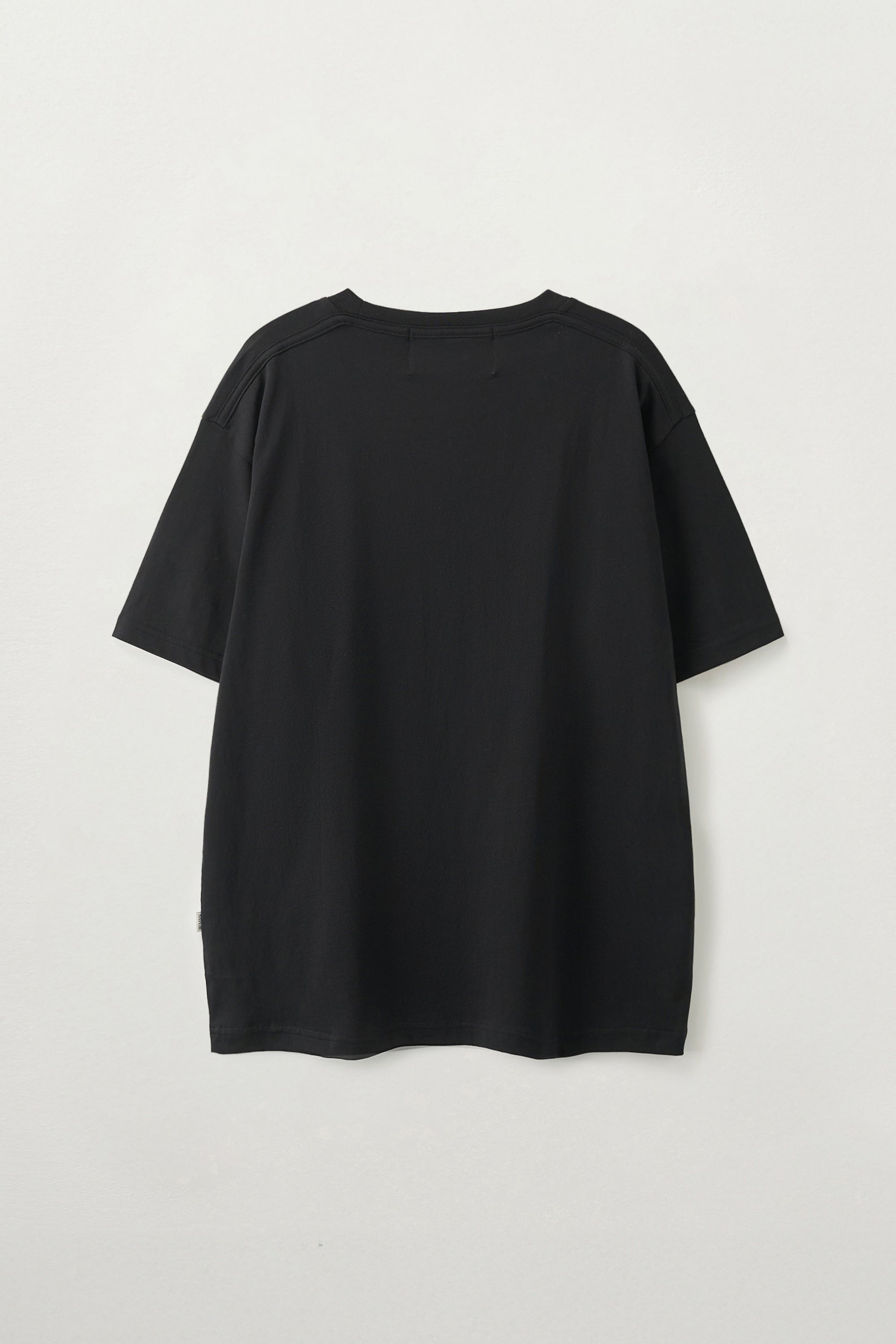 (U) New Sun Retro Half Tshirt Black