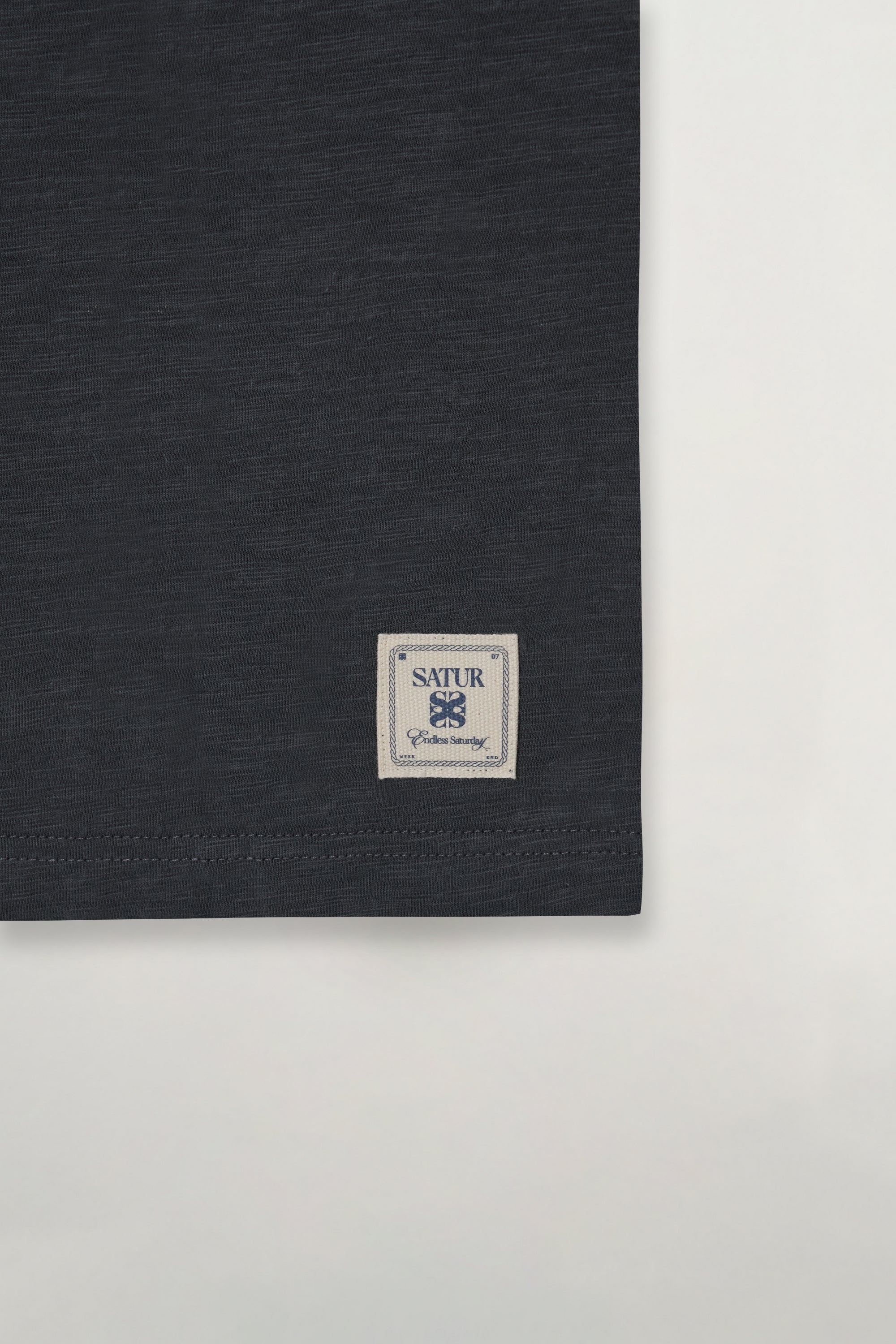 (U) Satur Marine Collage Tee Charcoal