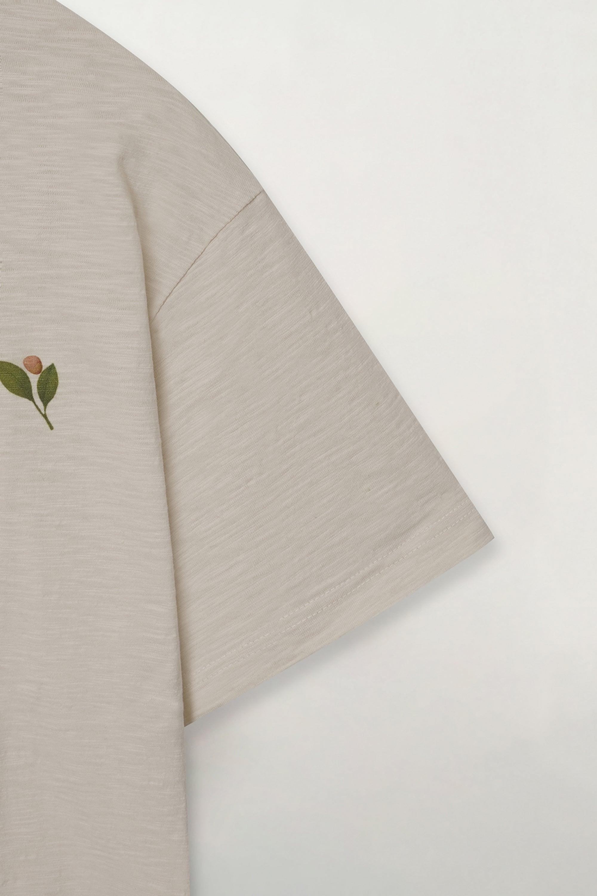 (U) Satur Marine Collage Tee Cream