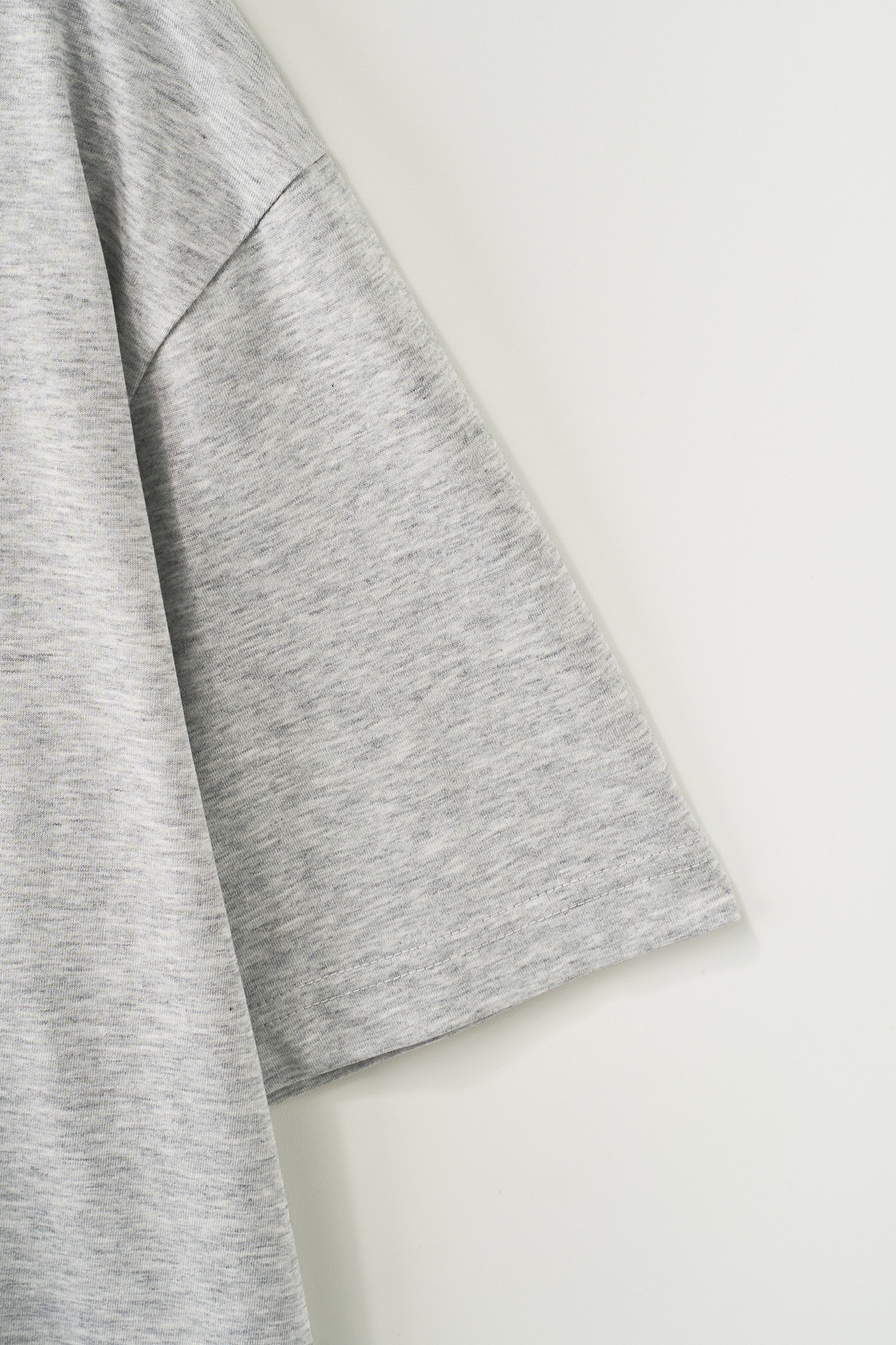 [RIIZE's Pick] (U) Supima Basic Crew Neck Tee Melange Gray