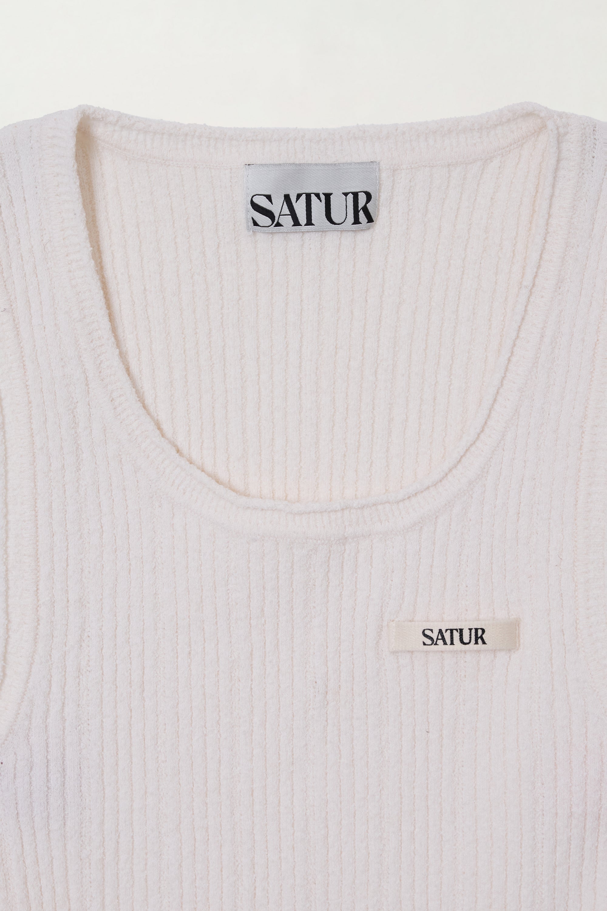 (W) Ribbed Sleeveless Tag Knit Cream