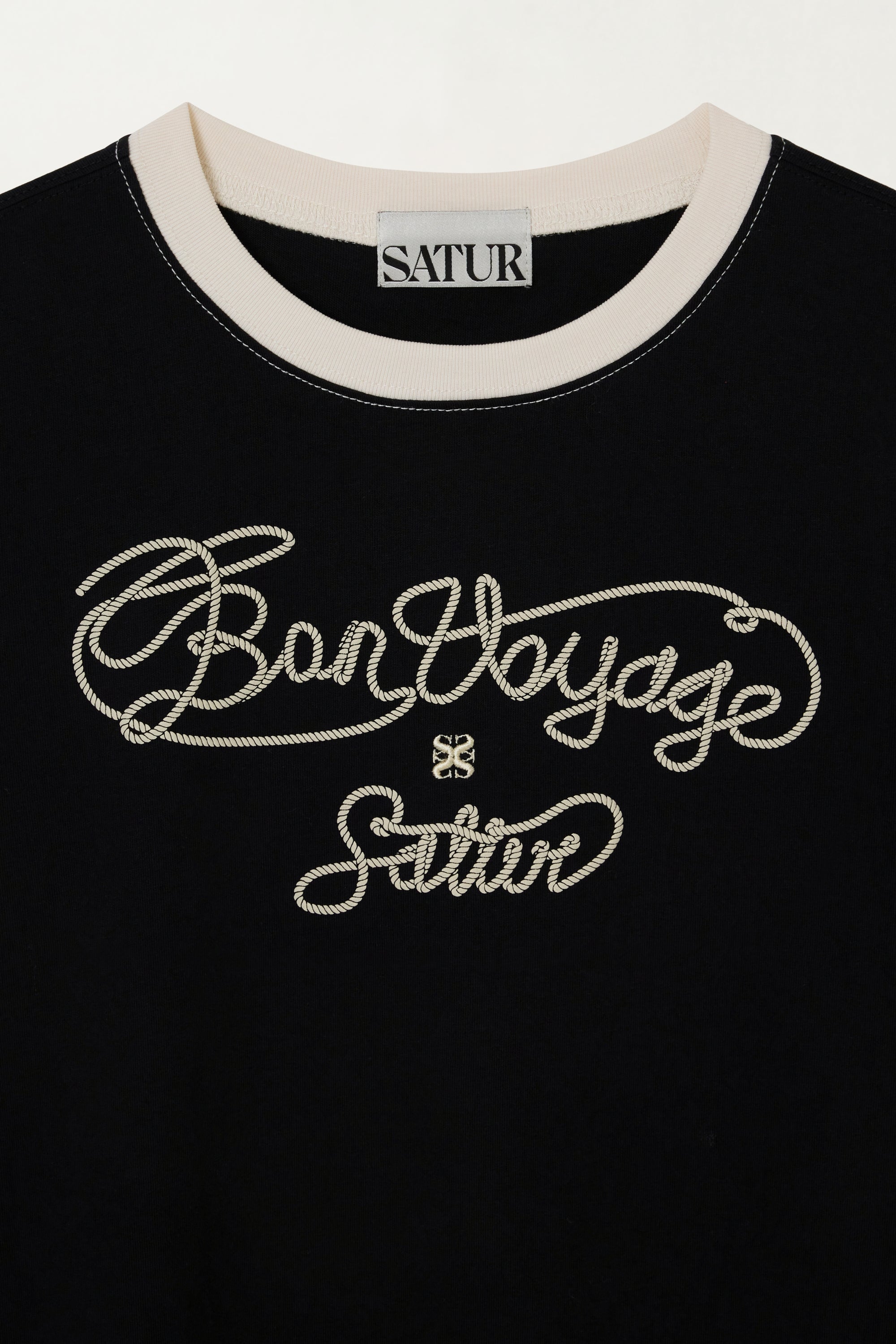 (W) Bon Voyage Graphic Tshirt Black