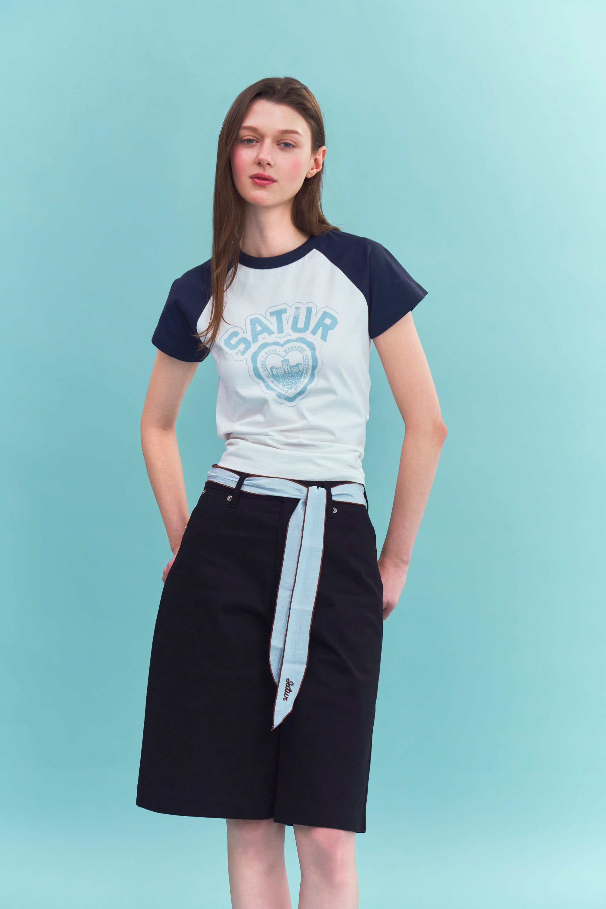 (W) Heart Raglan Tshirt White